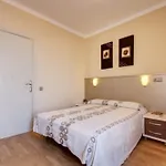 Guest house Hostal Barcelona Barcelona