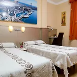 Guest house Hostal Barcelona Barcelona