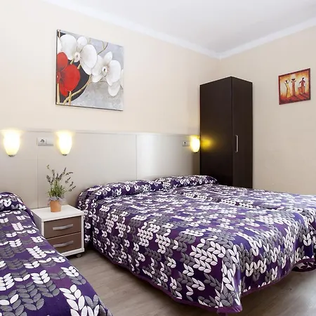 Guest house Hostal Barcelona 2*
