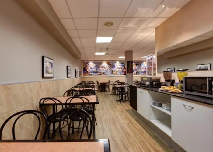 Guest house Hostal Barcelona Barcelona