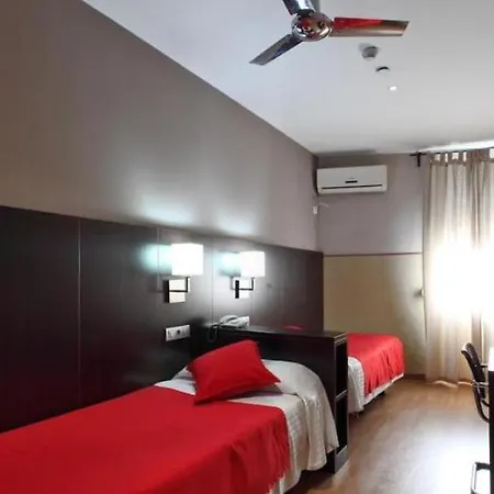 Hostal Barcelona Гостевой дом Барселона