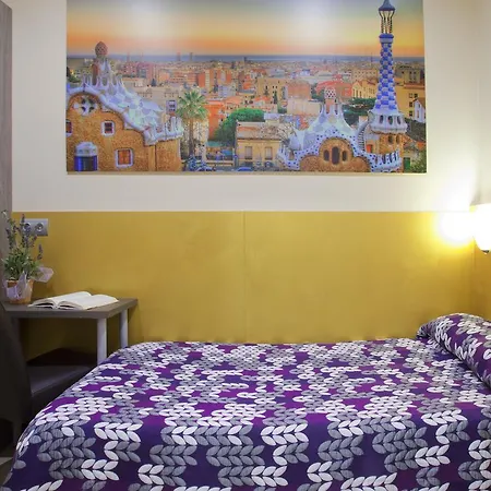 Hostal Barcelona Барселона